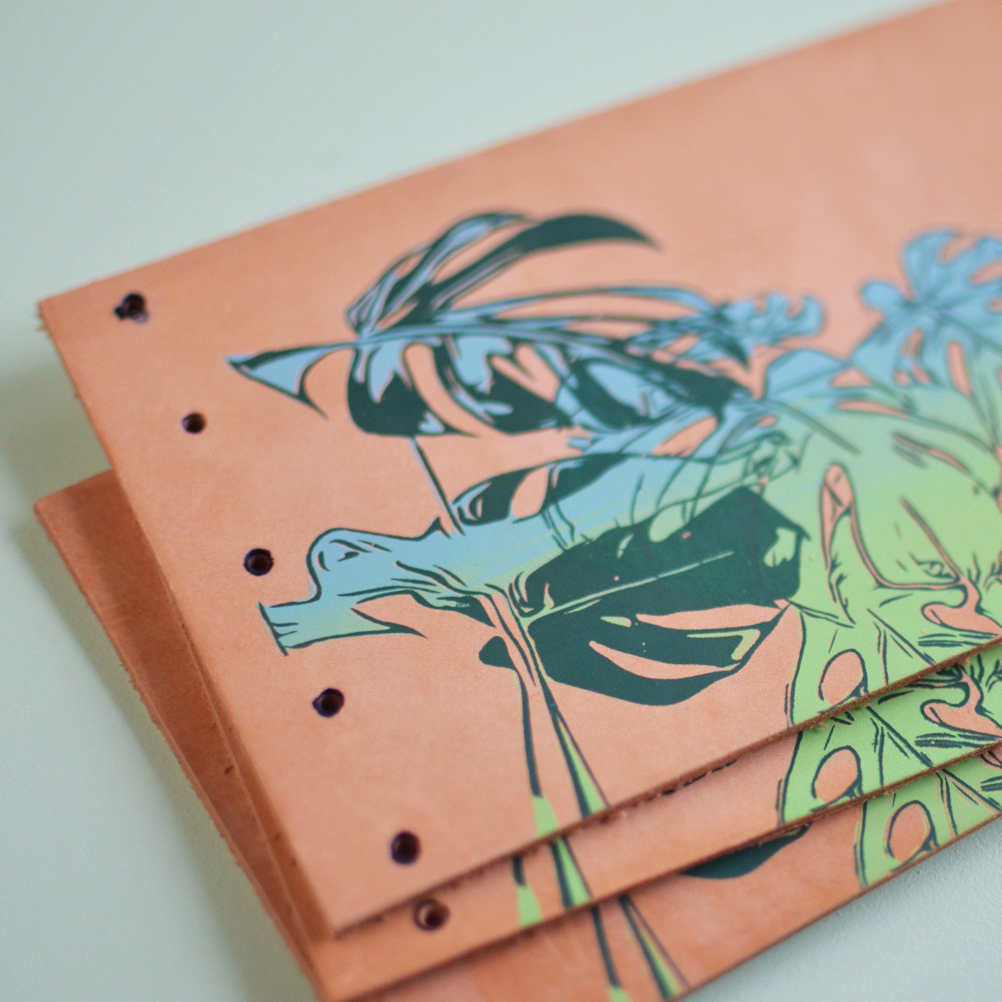 Philodendron Leather Travel Mason
