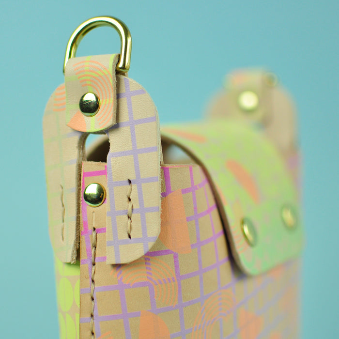 Bitty Box Tote #01