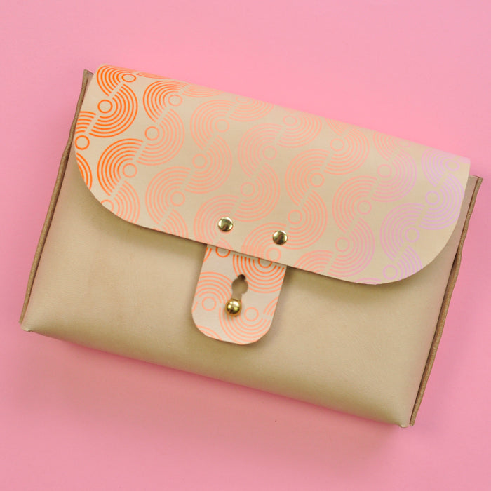 Carrie Clutch #01